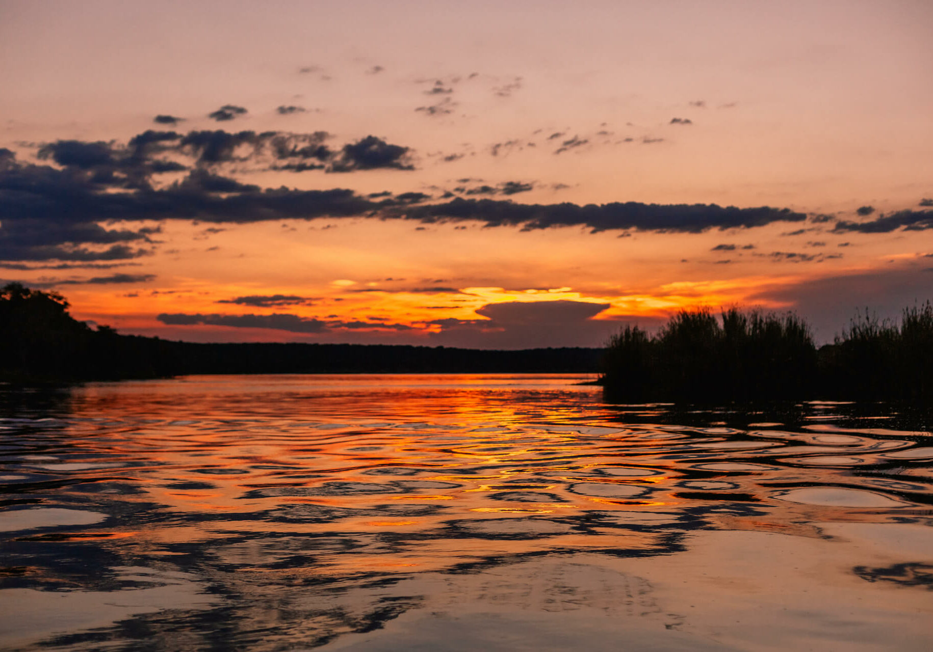 TsowaSafariIsland_Experiences_RiverCruise_Sunset